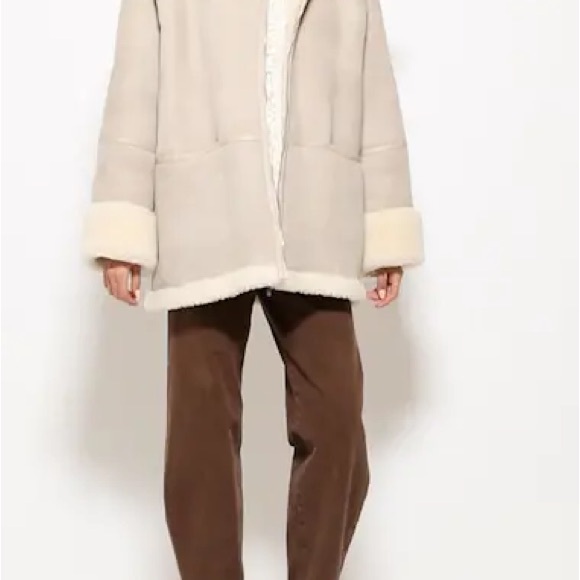 NWT Toteme Paneled Shearling Jacket - Picture 2 of 3